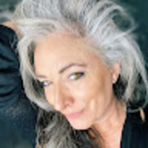 Meet your Posher, Pamela